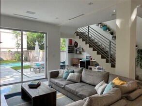 3071 Orange St in Miami, FL - Building Photo - Building Photo