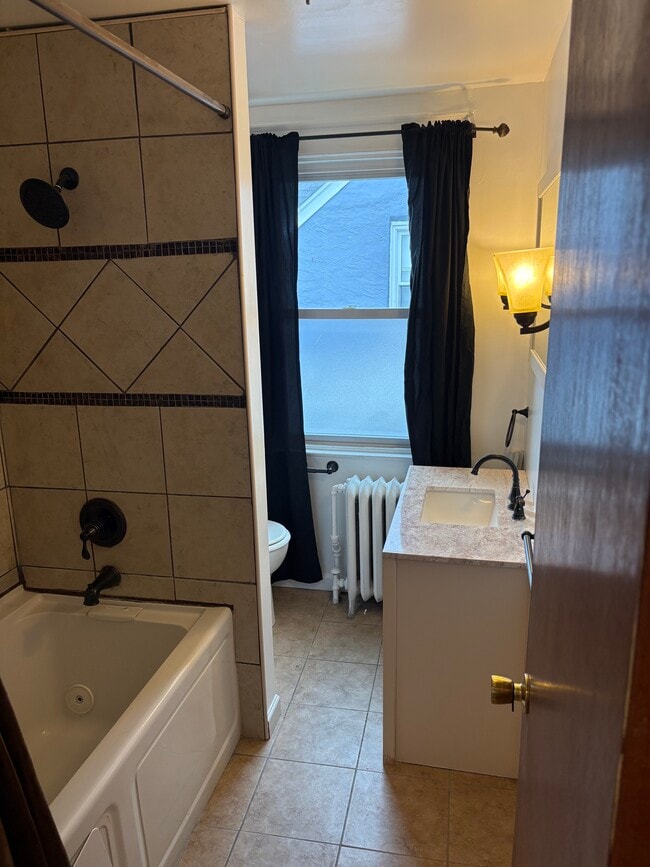 property at 209 N Wycombe Ave
