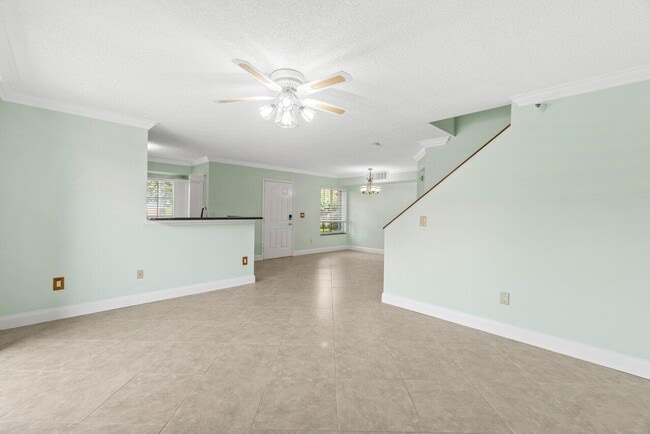 111 Yacht Club Way in Hypoluxo, FL - Building Photo - Building Photo