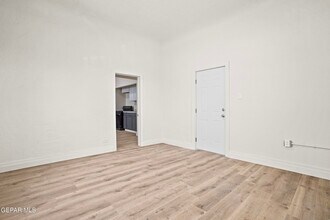 511 E Nevada Ave in El Paso, TX - Building Photo - Building Photo