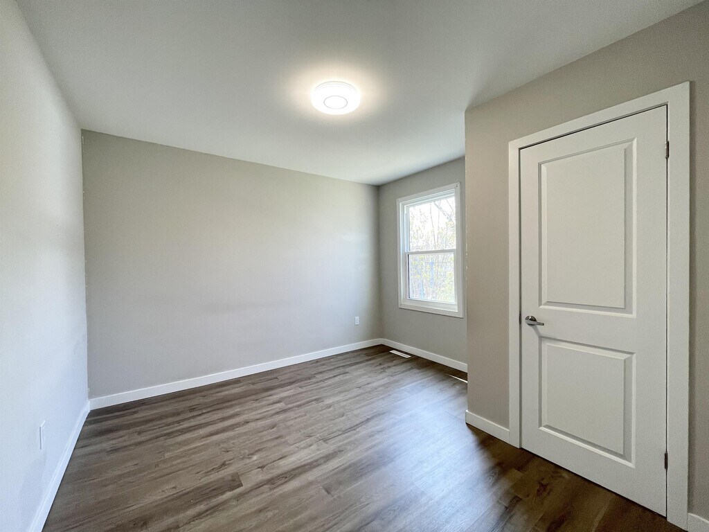 33 Dunkirk Rd Welland, ON Rental Homes and Apartments for Rent