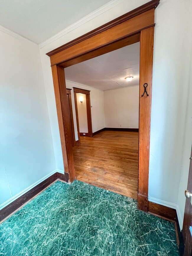 property at 208 King St