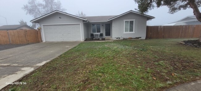 property at 2731 Jim Cir