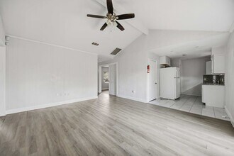 12659 Chiswick Rd in Houston, TX - Building Photo - Building Photo