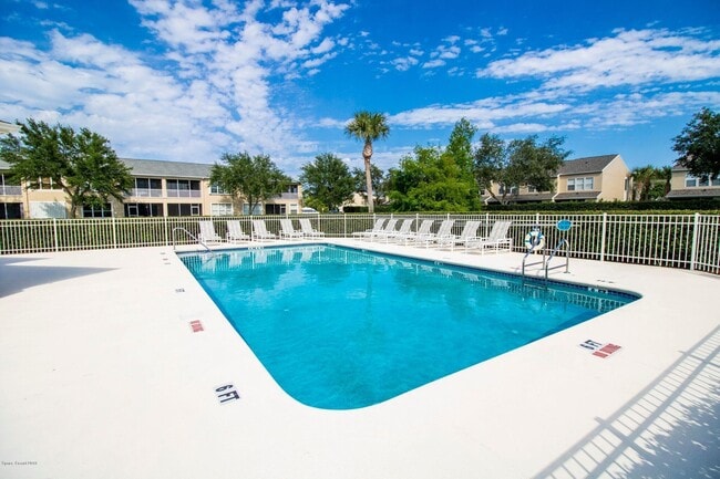 1372 Hampton Park Ln in Melbourne, FL - Building Photo - Building Photo