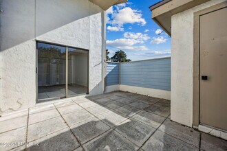 1604 Challenger Ct W in Jacksonville, FL - Building Photo - Building Photo