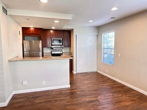 774 Eastshore Terrace in Chula Vista, CA - Building Photo - Building Photo