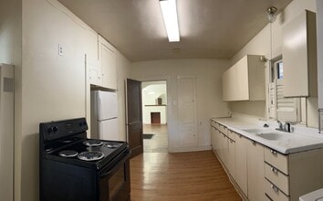 1019 Pile St in Clovis, NM - Building Photo - Building Photo