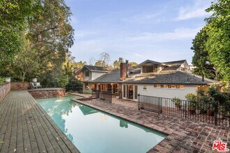 12626 Homewood Way in Los Angeles, CA - Building Photo - Building Photo