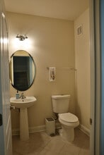 353 Belt Pl, Unit 39 in Gaithersburg, MD - Building Photo - Building Photo