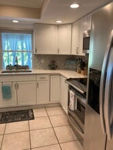 216 176th Ave E in Redington Shores, FL - Building Photo - Building Photo