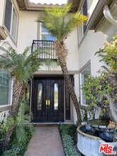 1375 Del Verde Ct in Thousand Oaks, CA - Building Photo - Building Photo