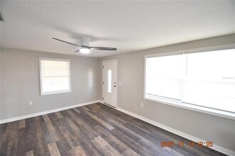 205 Garland Ave in Seffner, FL - Building Photo - Building Photo