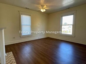 530 1/2 W Main St in Clarksburg, WV - Building Photo - Building Photo