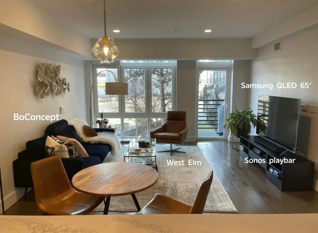 property at 262 Monsignor O'Brien Hwy