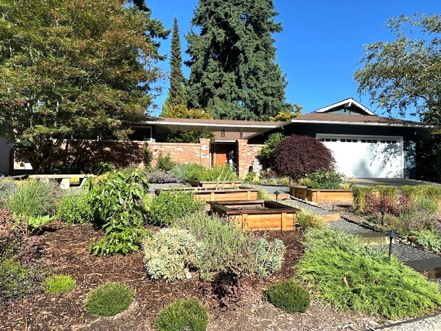 property at 19710 6th Pl NW