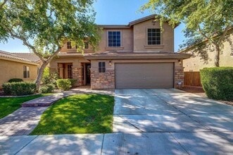 2205 W Gambit Trail in Phoenix, AZ - Building Photo - Building Photo