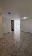 11964 SW 244 Ln in Princeton, FL - Building Photo - Building Photo