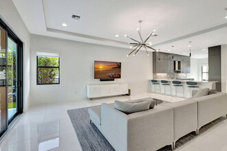 13117 Faberge Pl in Palm Beach Gardens, FL - Building Photo - Building Photo