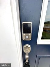 369 Huntwell W Ave in Ranson, WV - Building Photo - Building Photo