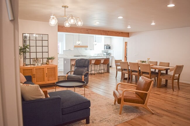 property at 4711 59th St