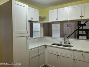 11 Barton Ave in Rockledge, FL - Building Photo - Building Photo