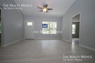 6567 NW 61st Ln in Ocala, FL - Building Photo - Building Photo