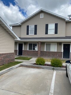 498 Pheasant Ridge Dr, Unit Unit A in Pocatello, ID - Building Photo