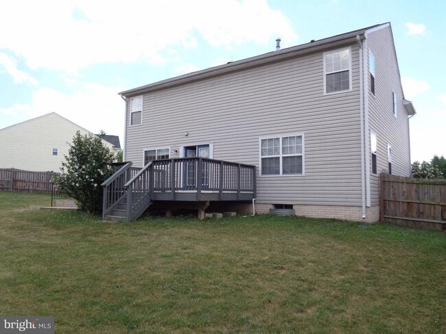 8 Foggy Field Ln in Fredericksburg, VA - Building Photo - Building Photo