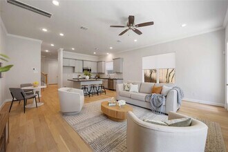 2007 Branard St in Houston, TX - Building Photo - Building Photo