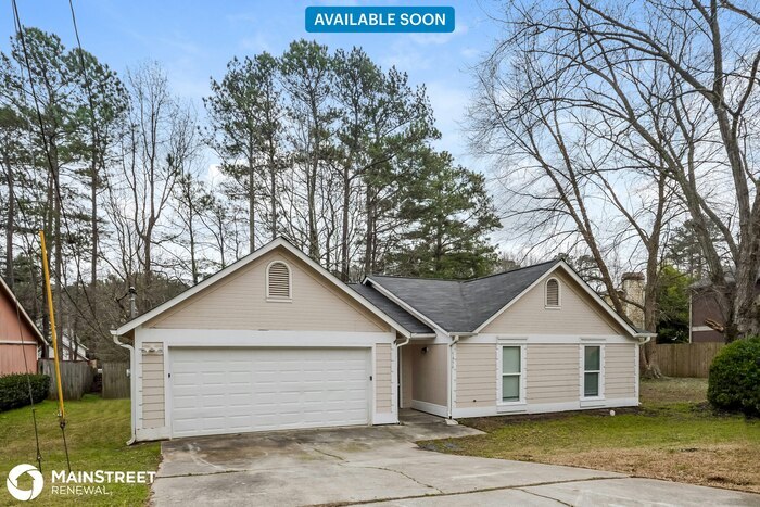 5456 Panola Downs Rd in Lithonia, GA - Building Photo