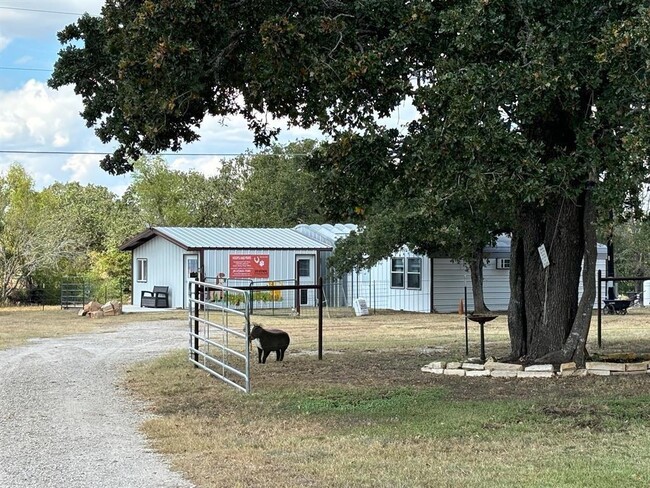 134 Pope Bend N in Cedar Creek, TX - Building Photo - Building Photo