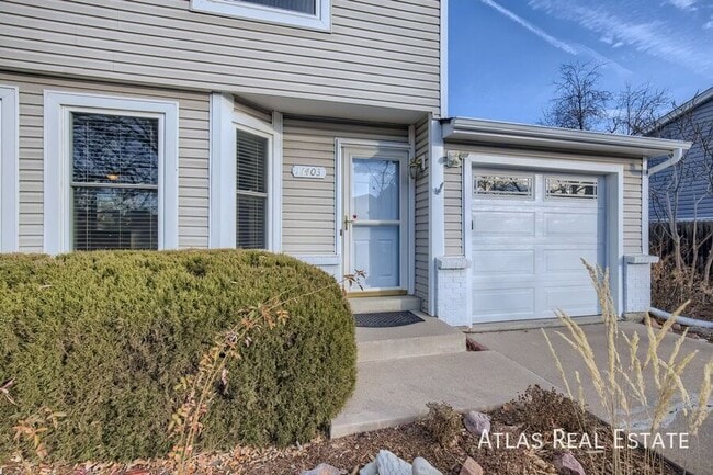11403 E Ellsworth Pl in Aurora, CO - Building Photo - Building Photo