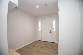 834 El Dorado Dr in Jefferson City, MO - Building Photo - Building Photo