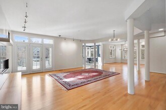 1460 Waterfront Rd in Reston, VA - Building Photo - Building Photo