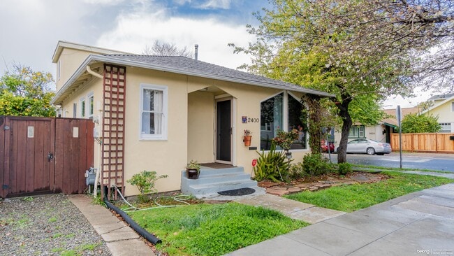 property at 2400 Bonar St