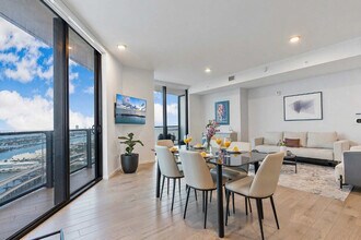 398 NE 5th St, Unit ID1372290P in Miami, FL - Building Photo - Building Photo