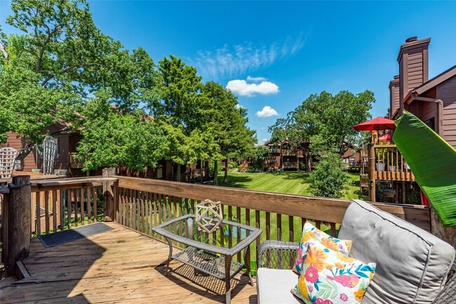 723 Davis Rd in League City, TX - Building Photo - Building Photo