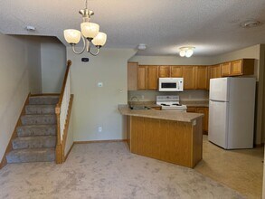 17397 Gettysburg Way in Lakeville, MN - Building Photo - Building Photo