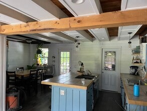 22 North St in Camillus, NY - Foto de edificio - Building Photo