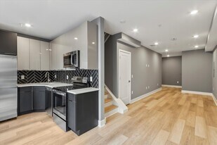 1615 Poplar St in Philadelphia, PA - Building Photo