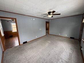 1128 28th St in Bettendorf, IA - Building Photo - Building Photo