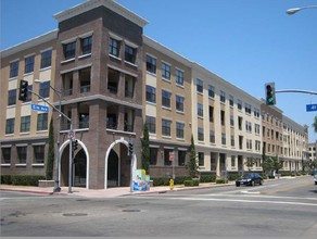 City Place Lofts I in Long Beach, CA - Building Photo - Building Photo