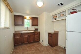 1440 Barr Ave in Pittsburgh, PA - Foto de edificio - Building Photo