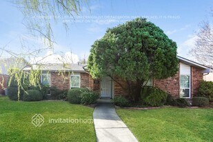 553 Shadowcrest Ln in Coppell, TX - Building Photo