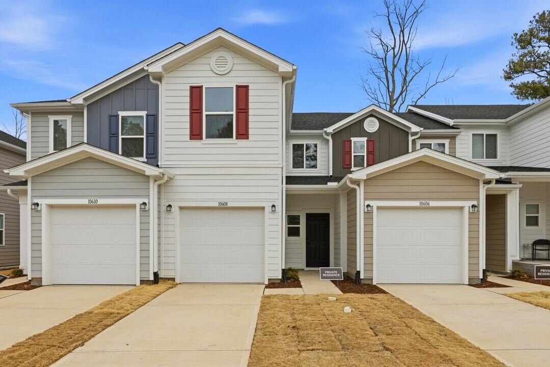 10608 Brookside Reserve Rd in Wake Forest, NC - Building Photo