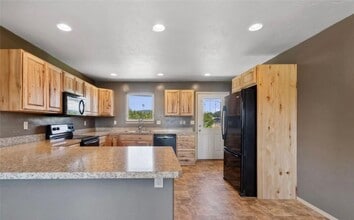 551 Evening Star Ln in Columbia Falls, MT - Building Photo - Building Photo