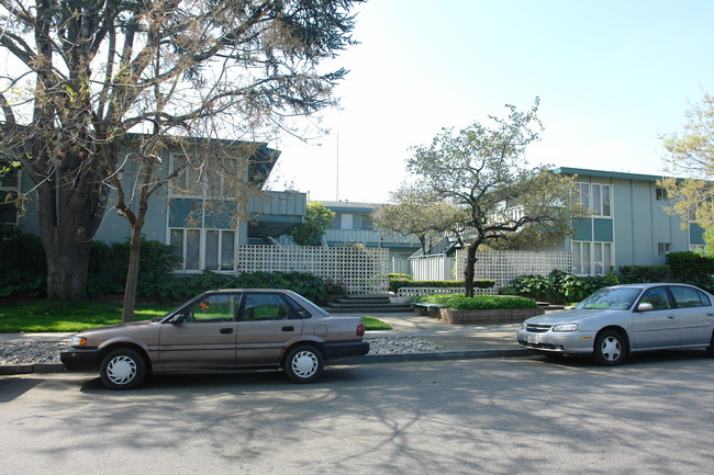 2994 Van Sansul Ave in San Jose, CA - Foto de edificio - Building Photo
