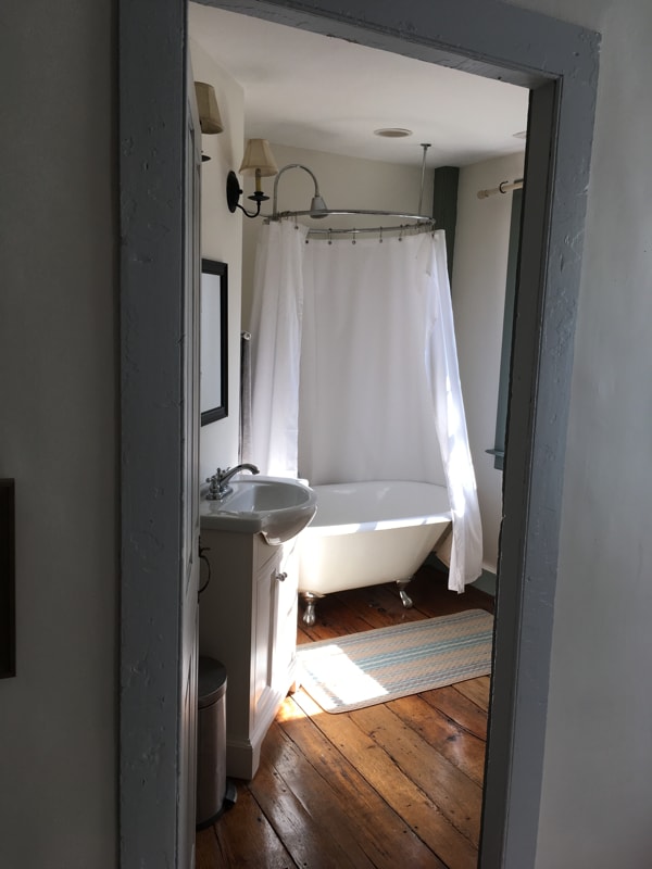 200 Lovers Ln in Windham, CT - Foto de edificio - Building Photo