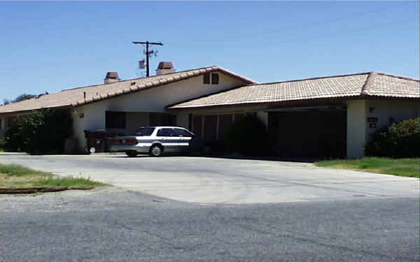 68730 Ortega Rd in Cathedral City, CA - Building Photo